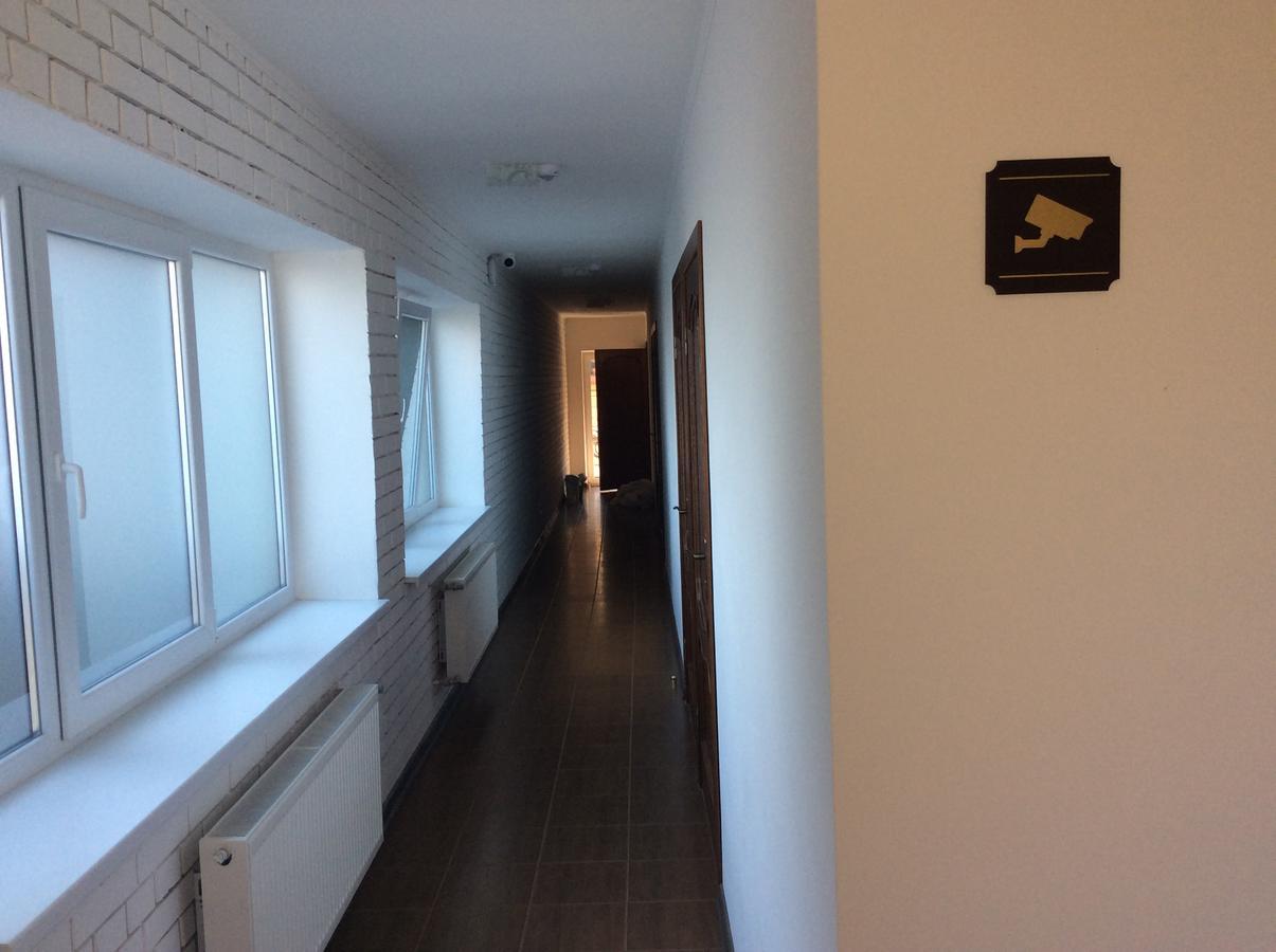 Hotel Travel Lwów Zewnętrze zdjęcie